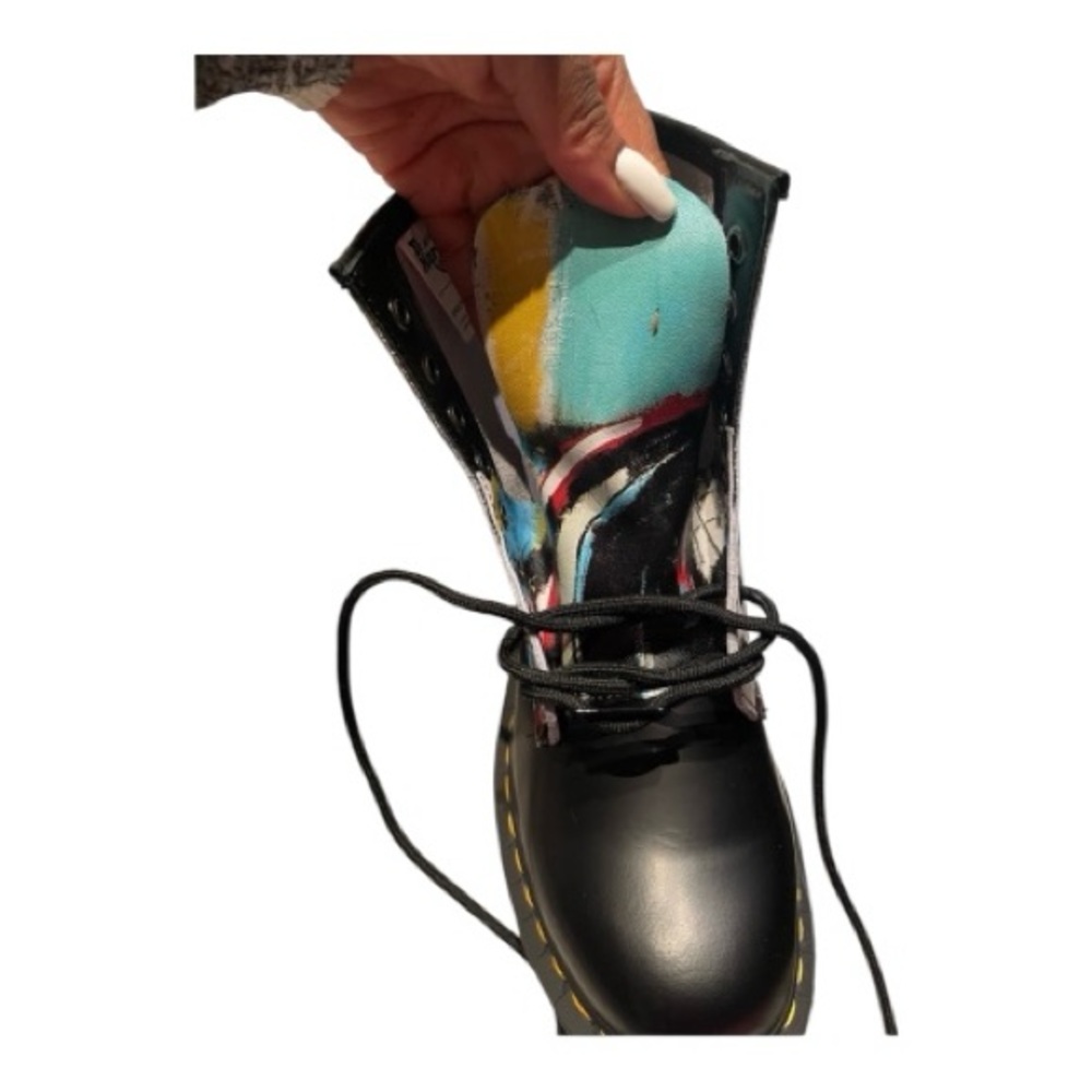 Dr. Martens x Jean-Michel Basquiat 1460 Ltd Edition Art Print Women 7 / Men 6 - Picture 6 of 8